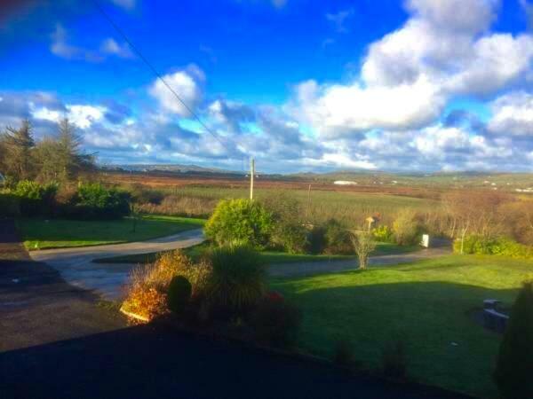 Culdonagh Manor B&B Malin ภายนอก รูปภาพ